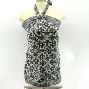 RICKI'S TOP